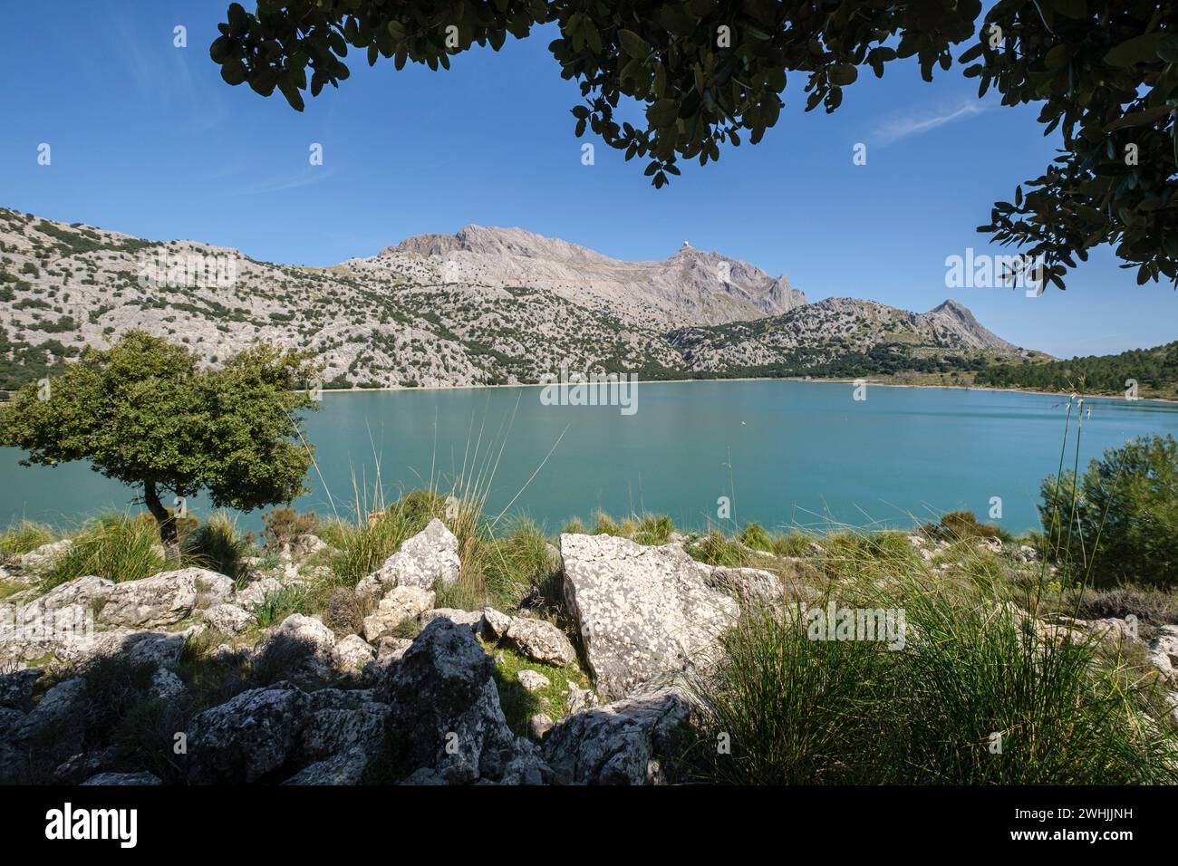 Cuber Reservoir e Puig Major Foto Stock