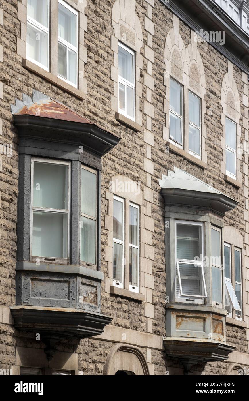 Vista dell'antica architettura di Quebec City. Come capitale della provincia canadese del Quebec, è una delle città più antiche del Nord America. Foto Stock