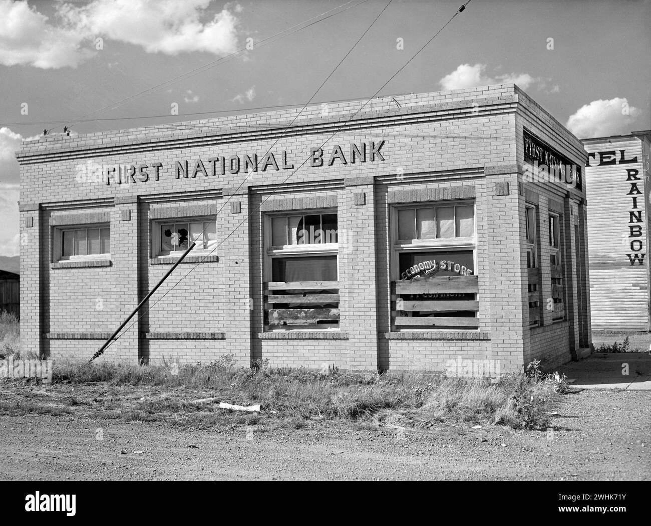 Abandoned First National Bank, Judith Basin, Montana, USA, Marion Post Wolcott, U.S. Farm Security Administration Foto Stock