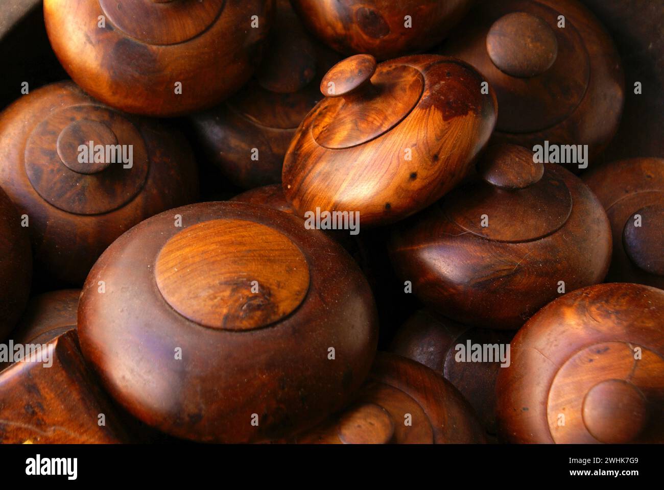 Cajas de madera de cedro.Mercado de la medina.Essaouira (mogador). Costa Atlantica. Marruecos. Magreb. Africa. Foto Stock