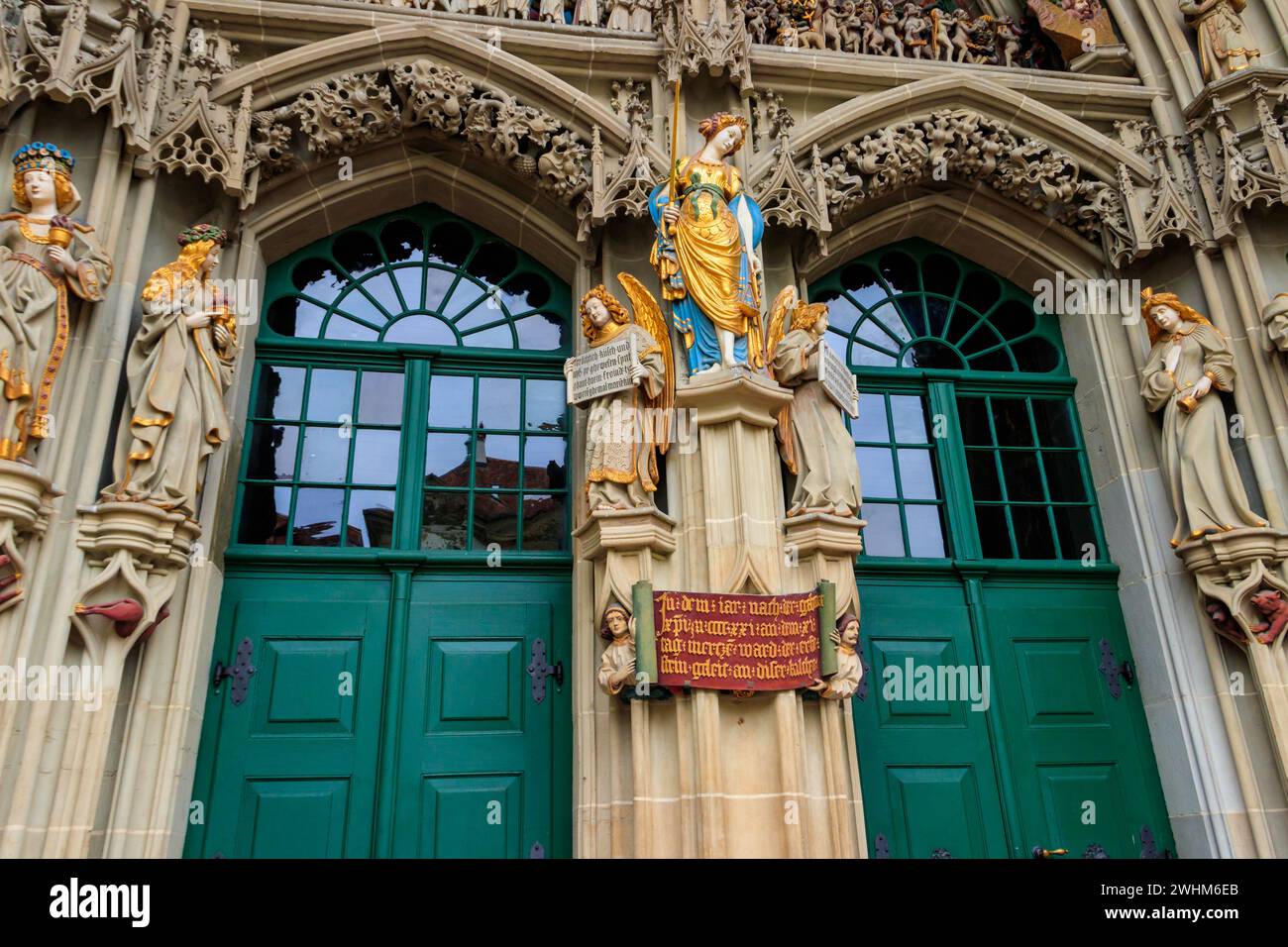 Dettagli del portale principale della cattedrale di Berna (Berna Minster), Svizzera Foto Stock