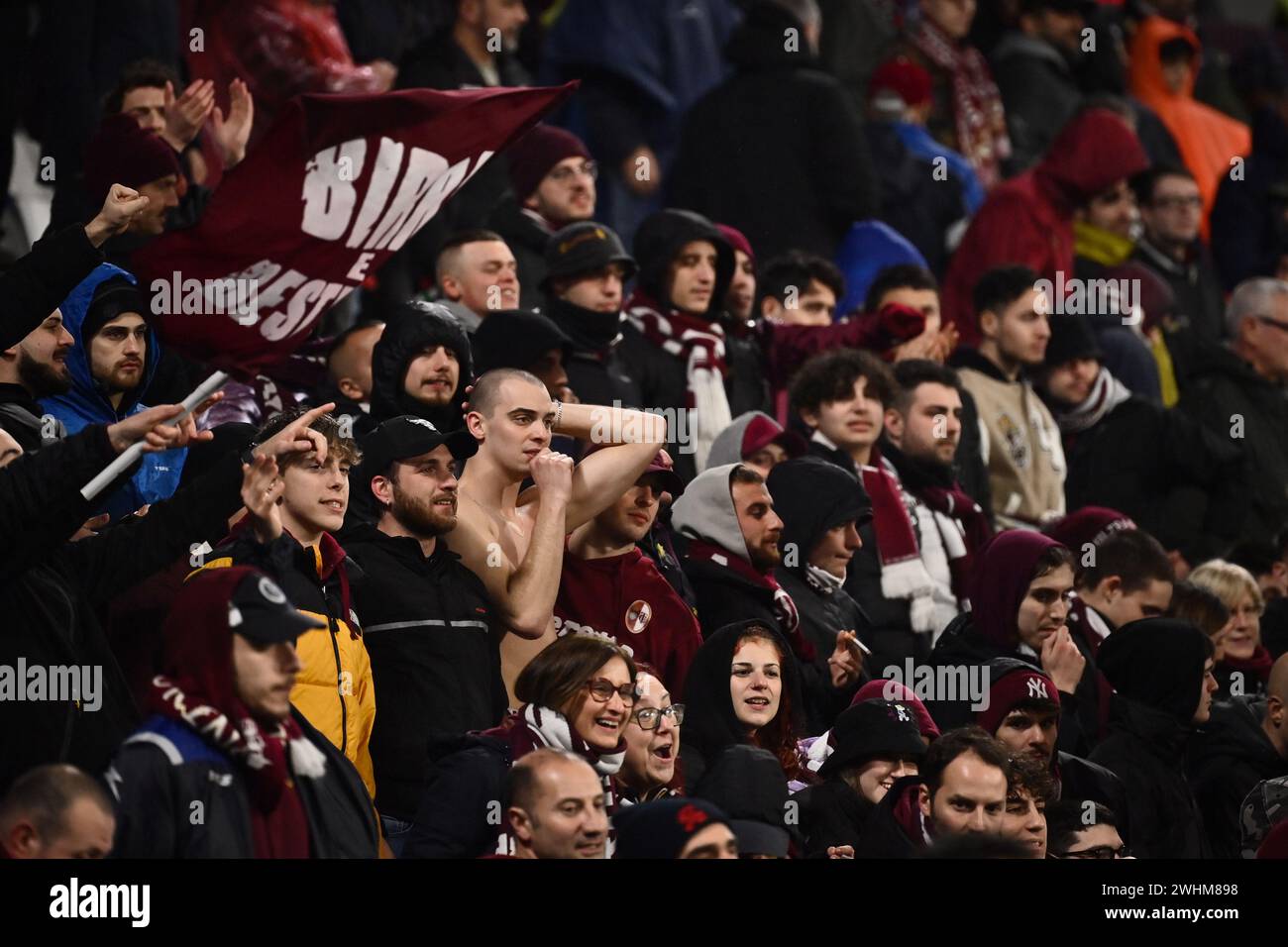 Reggio Emilia, Italia. 10 febbraio 2024. Foto massimo Paolone/LaPresse 10 febbraio 2024 - Reggio Emilia, Italia - sport, calcio - Sassuolo vs Torino - Campionato italiano di calcio serie A TIM 2023/2024 - Stadio Mapei Cittˆ del Tricolore. Nella foto: i tifosi del Torino una bella partita 10 febbraio 2024 Reggio Emilia, Italia - sport, calcio - Sassuolo vs Torino - Campionato Italiano di calcio di serie A 2023/2024 - Stadio Mapei. Nella foto: I tifosi del Torino al termine della partita crediti: LaPresse/Alamy Live News Foto Stock