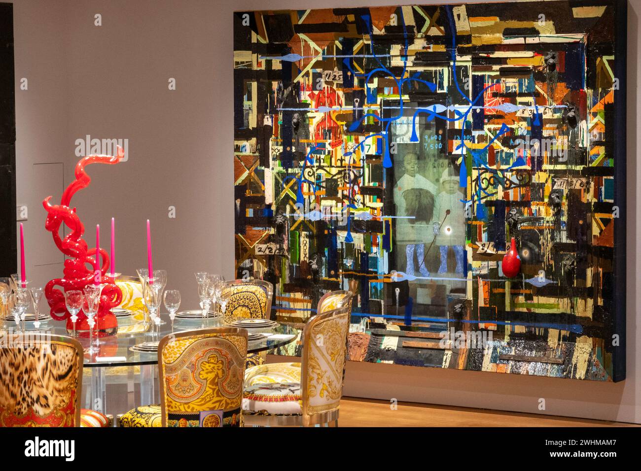 "The Collection of Sir Elton John: Opening Night" presso la casa d'aste di lusso Christie's situata nel Rockefeller Center, New York City, USA 2024 Foto Stock