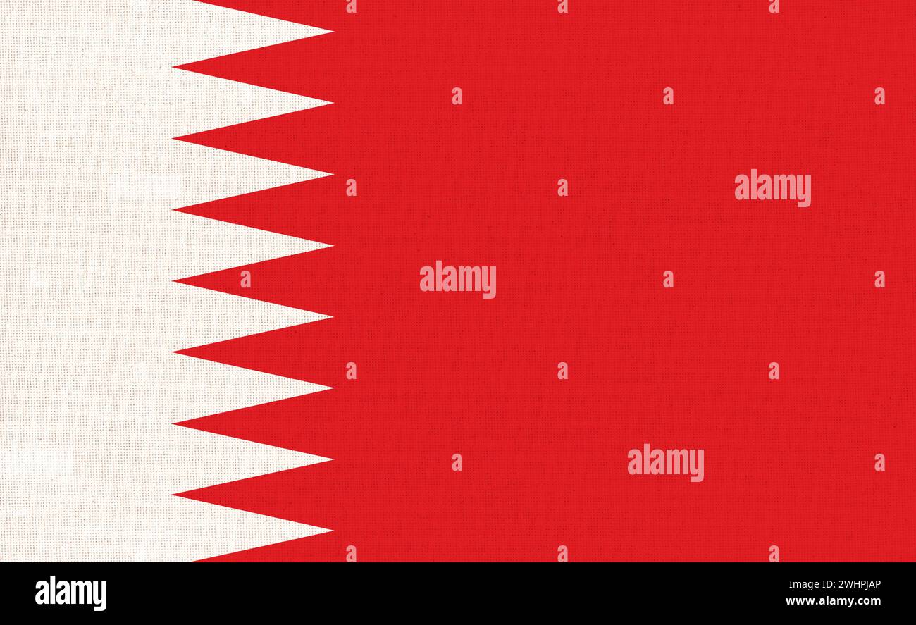 Bandiera sulla superficie del tessuto. Bandiera nazionale del Bahrein su sfondo testurizzato. Bandiera dello Stato del Bahrein. Tessuto tex Foto Stock
