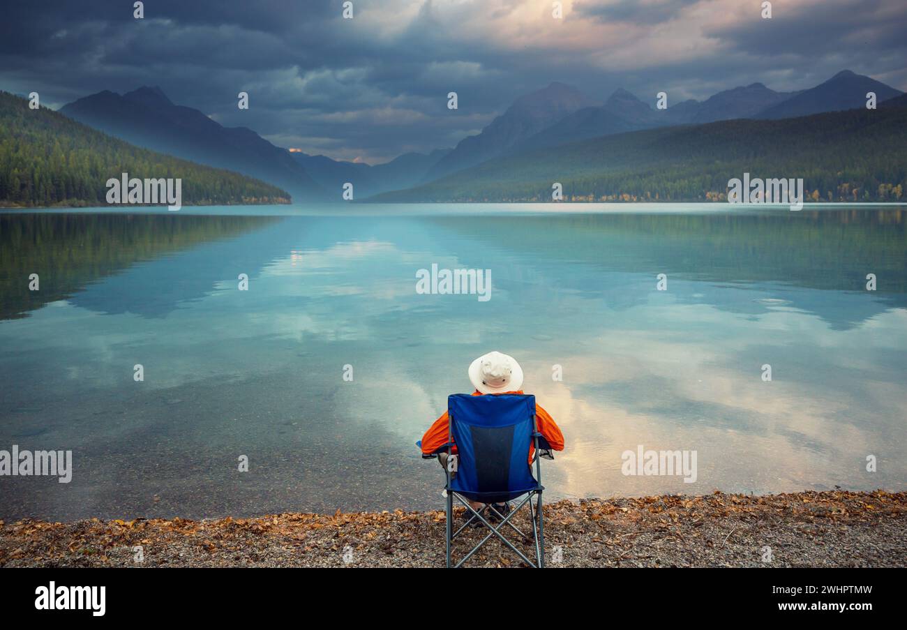 Il lago Bowman si trova nella parte nord-occidentale del Glacier National Park in Montana. Foto Stock