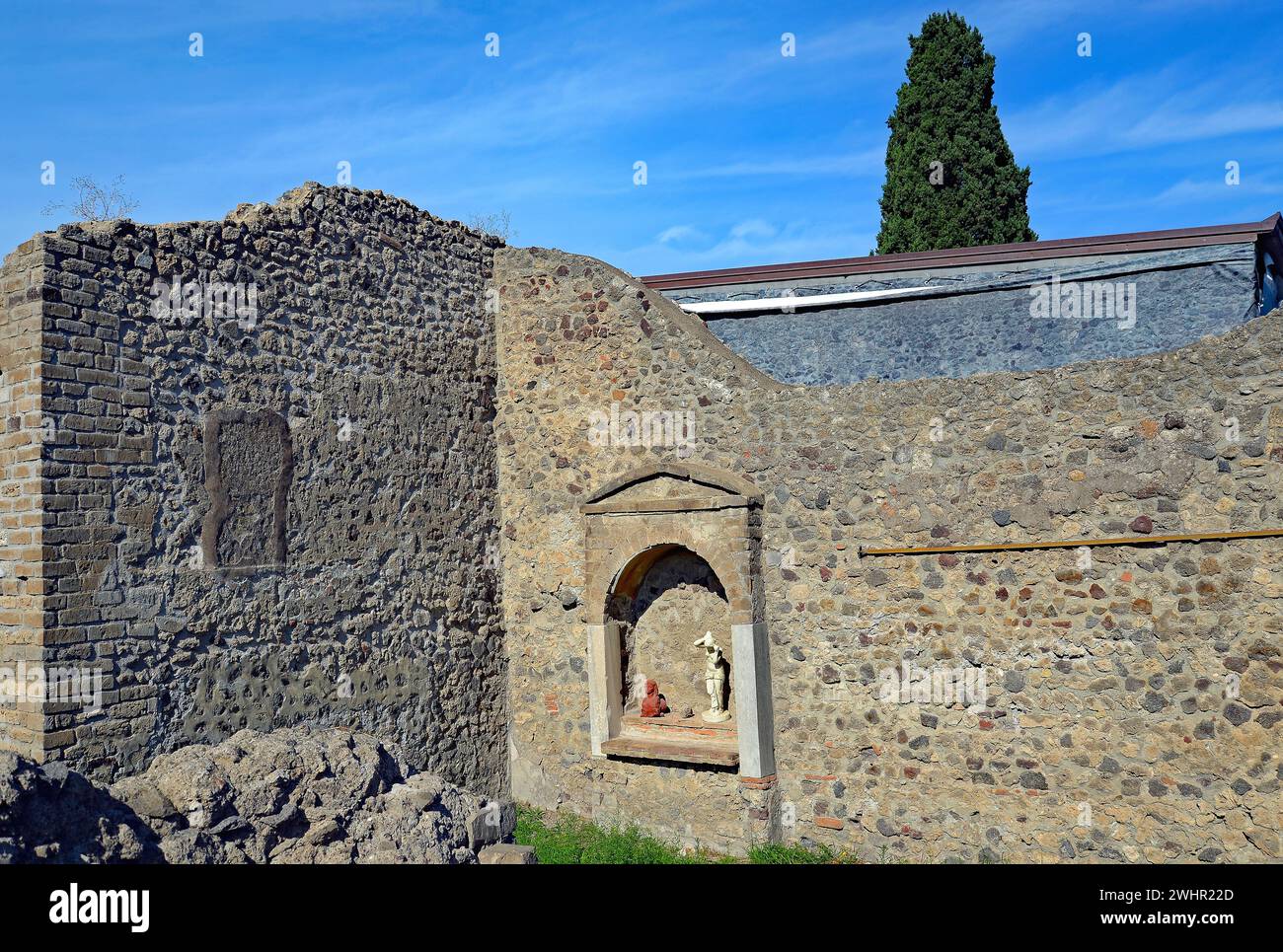 Interno della casa con una nicchia, pompei, Italia Foto Stock