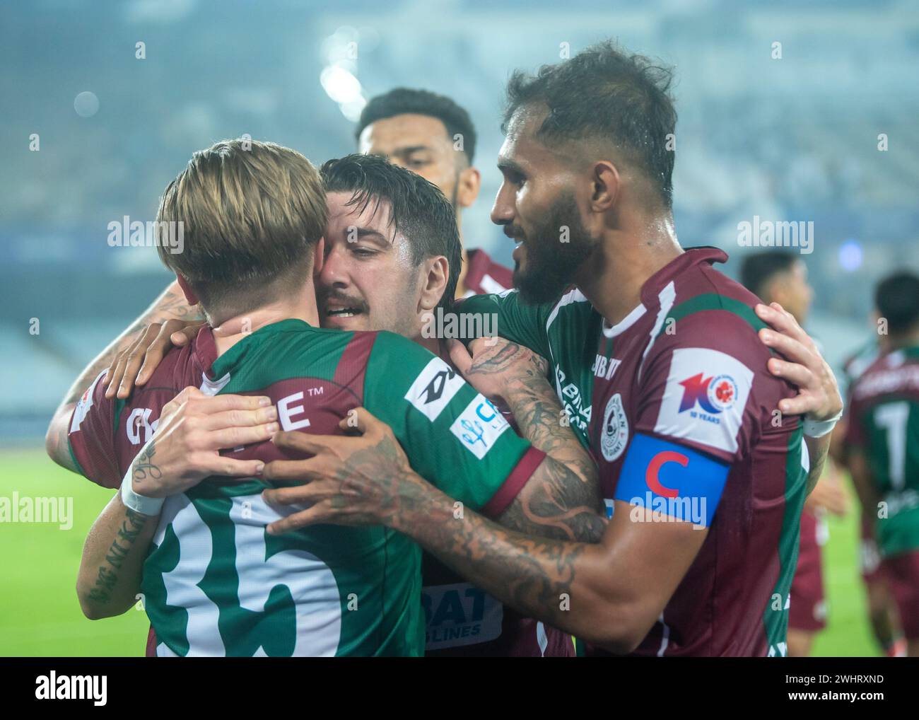 Kolkata, India. 10 febbraio 2024. I Mohunbagan Super Giants of Kolkata vincono in modo encomiabile contro l'Hyderabad Football Club entro il 2-0 allo stadio Salt Lake di ISL 2023-24. (Foto di Amlan Biswas/Pacific Press) credito: Pacific Press Media Production Corp./Alamy Live News Foto Stock