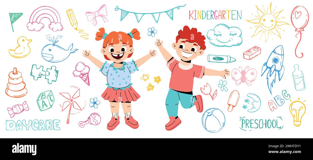Divertenti bambini cartoni animati all'asilo giocano con i giocattoli. Bambine e ragazzi felici in età prescolare con una collezione di icone per bambini di line art. Doodle per l'asilo. Personaggi per bambini e animali disegnati a mano, caramelle, fiori, sole. Illustrazione Vettoriale