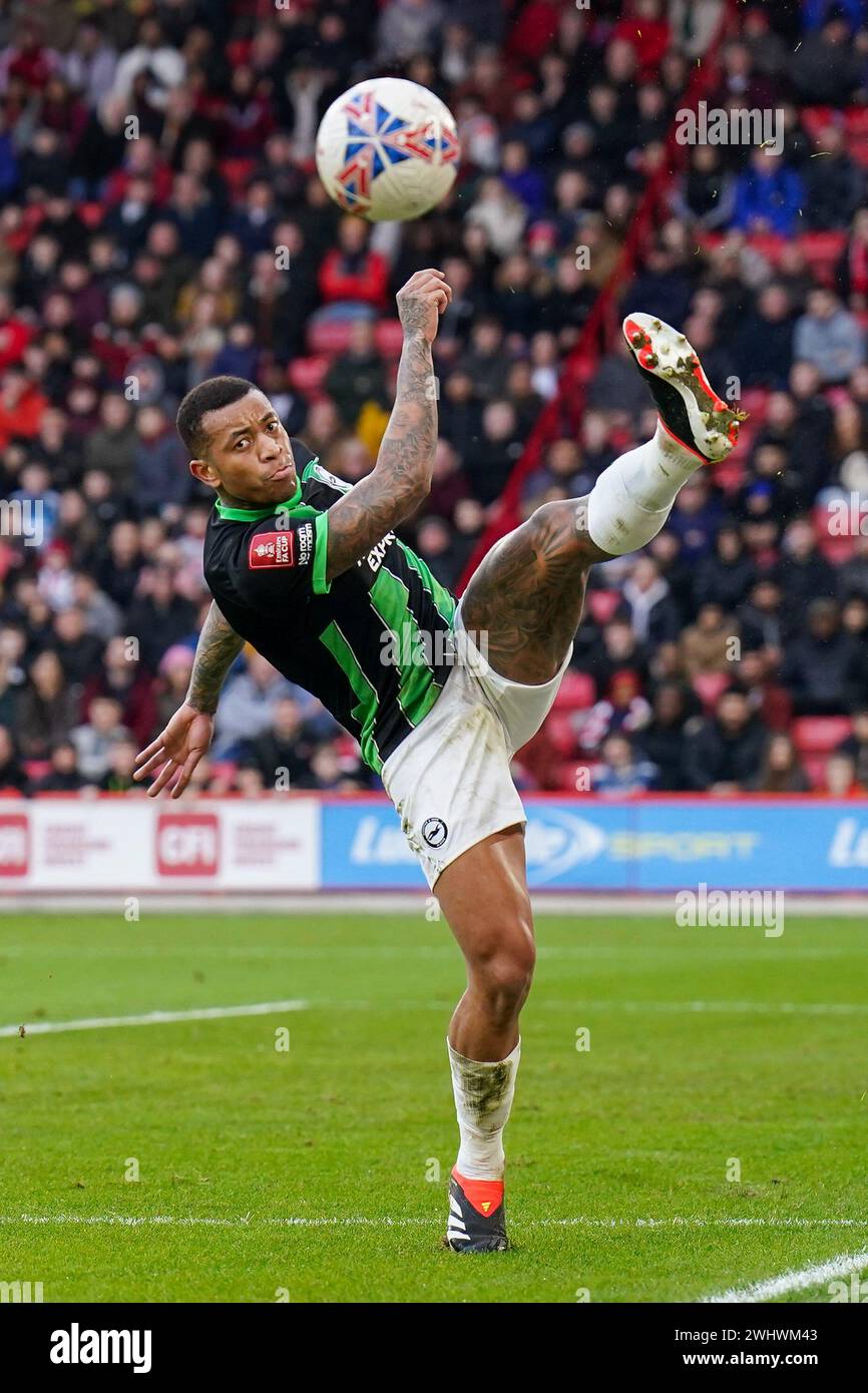 Sheffield, Regno Unito. 27 gennaio 2024. Brighton & Hove Albion difensore Igor (3) durante la partita di Sheffield United FC contro Brighton & Hove Albion FC Emirates fa Cup al quarto turno di Bramall Lane, Sheffield, Inghilterra, Regno Unito il 27 gennaio 2024 Credit: Every Second Media/Alamy Live News Foto Stock