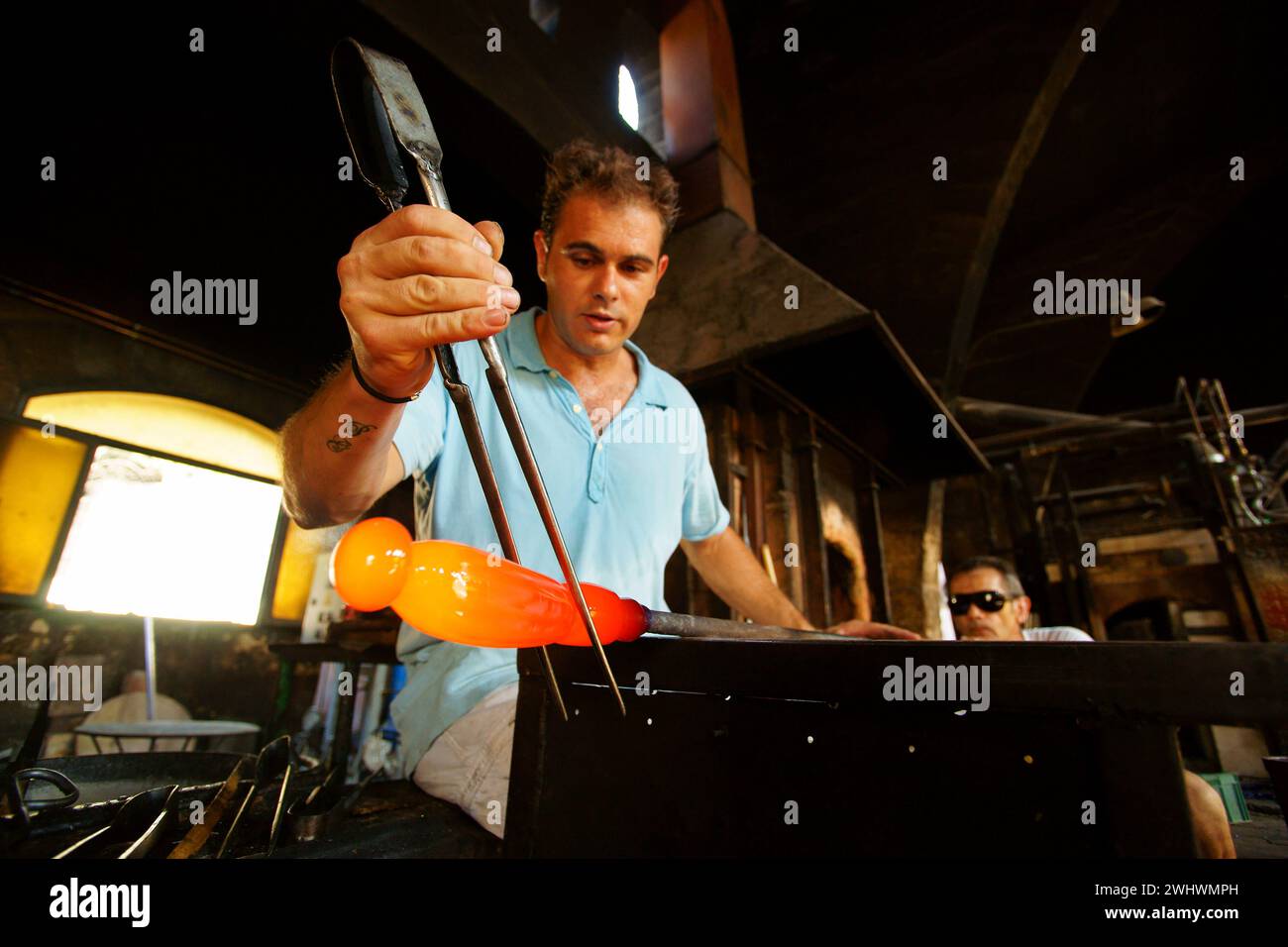 Fabricacion de vidrio artesanal Guardiola (Gordiola). Algaida.es Pla.Mallorca.Illes Balears.EspaÃ±a.. Foto Stock