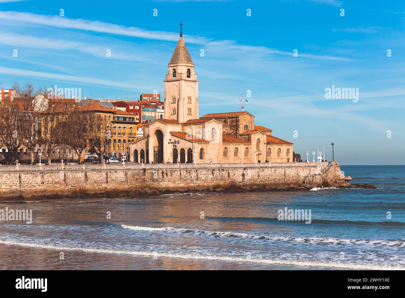 Veduta delle Asturie di Gijon nella Spagna settentrionale Foto Stock