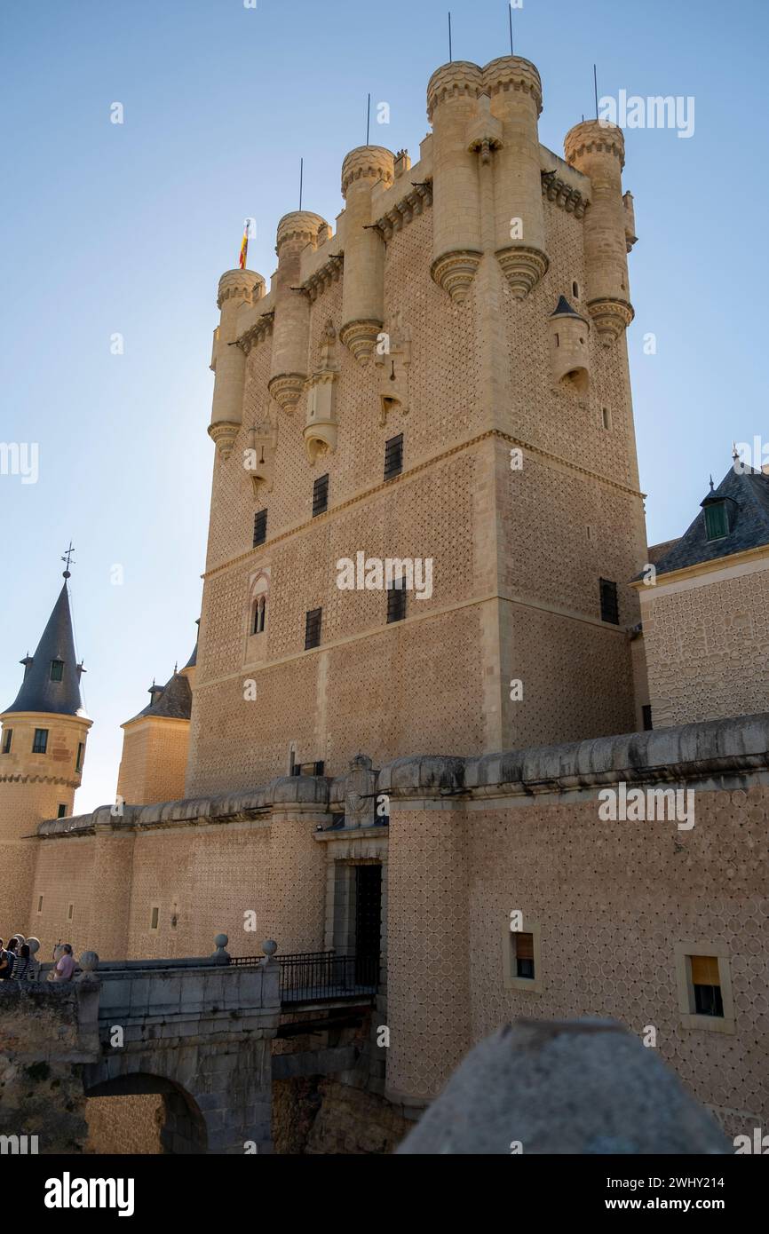 2023 09 23 Segovia, Spagna. Torre di Juan II e Alcazar Foto Stock