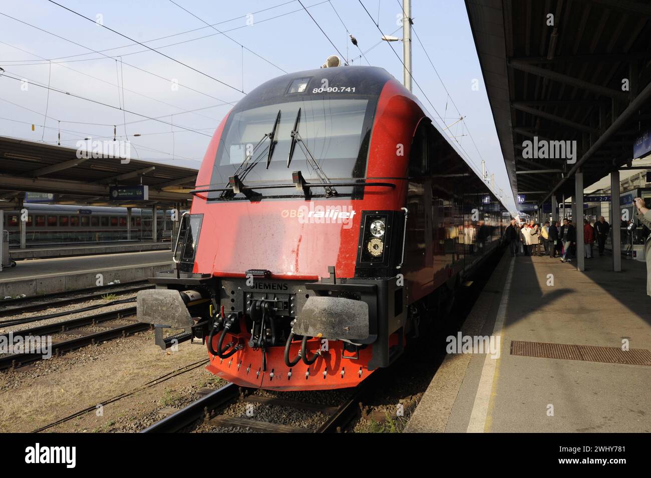 Locomotiva o motore, veicolo per il trasporto ferroviario per treni Foto Stock