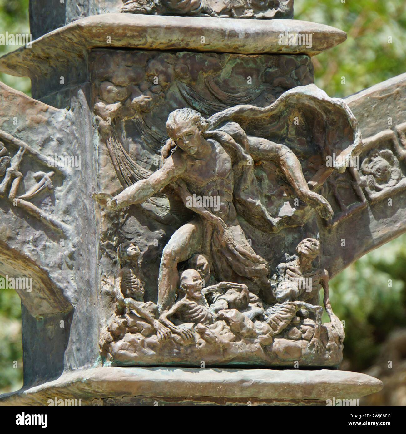 La visione della risurrezione di Ezechiele; menorah davanti alla Knesset di Gerusalemme Foto Stock