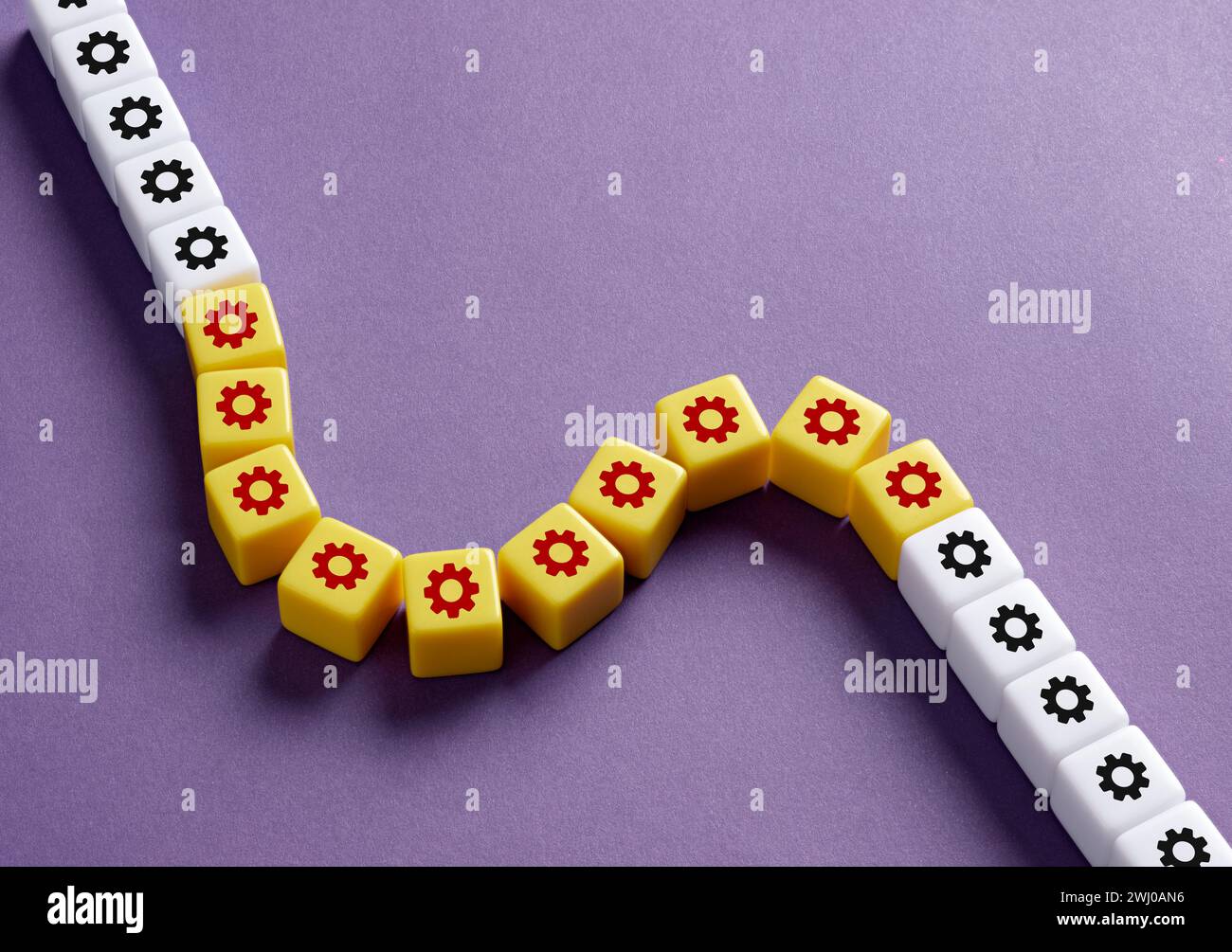 Sistema di produzione flessibile. Flessibilità ed efficienza nella tecnologia di produzione. Foto Stock