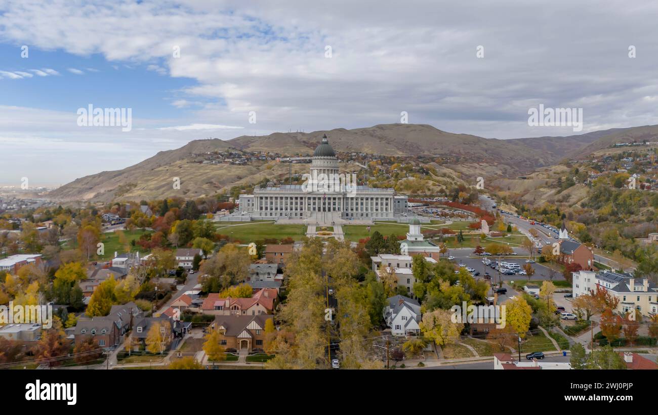Veduta aerea dell'edificio del Campidoglio dello Utah a Salt Lake City, Utah Foto Stock