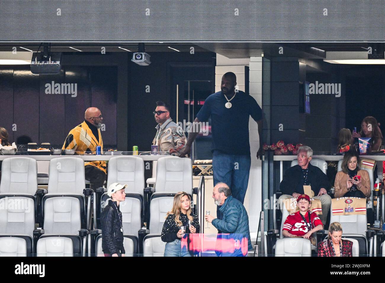 Shaquille o'Neal davanti al Super Bowl LVIII, Allegiant Stadium, Las Vegas, Nevada, USA. Data foto: Domenica 11 febbraio 2024. Foto Stock