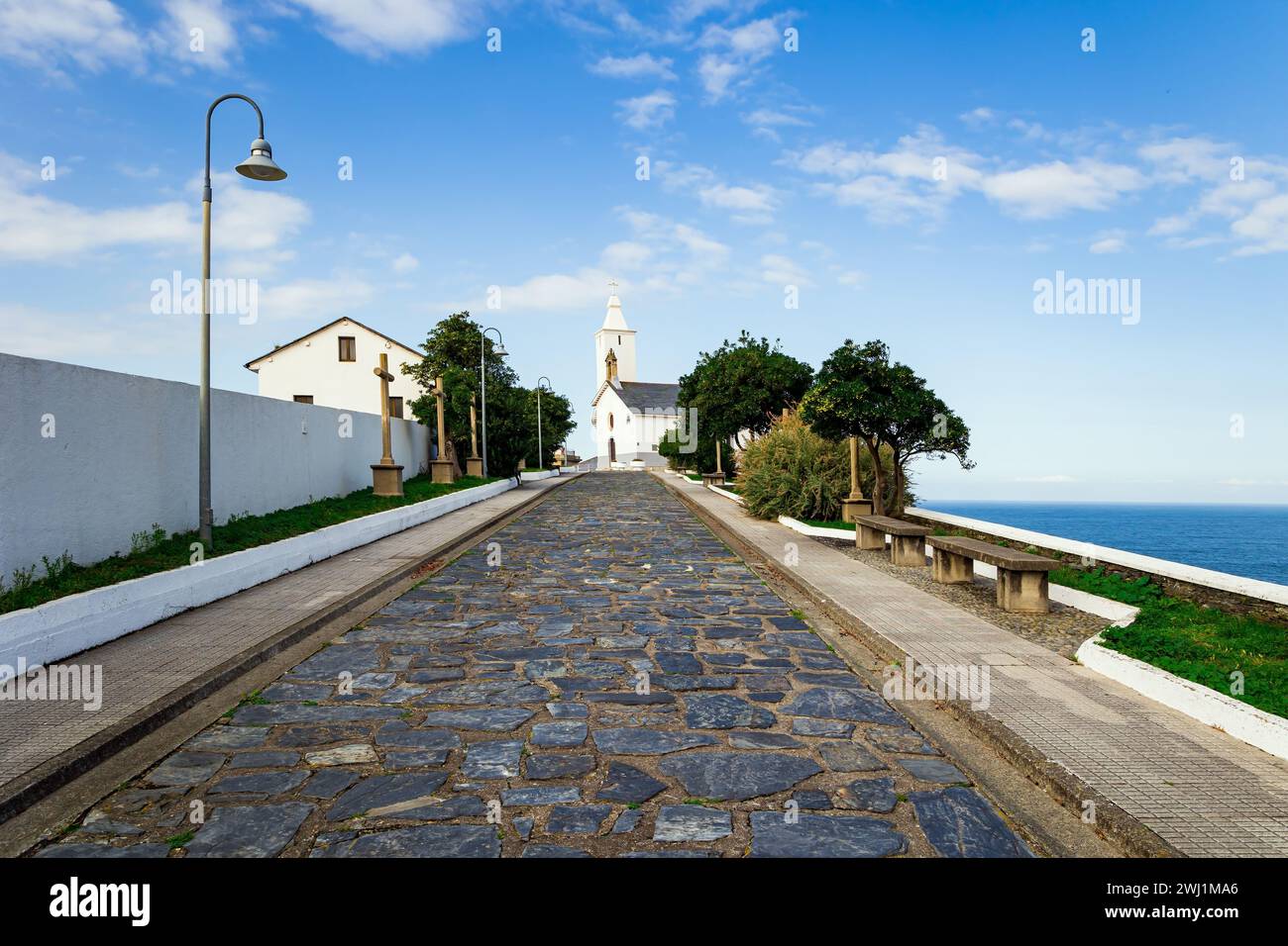 Bellissima autostrada lastricata di pietra Foto Stock