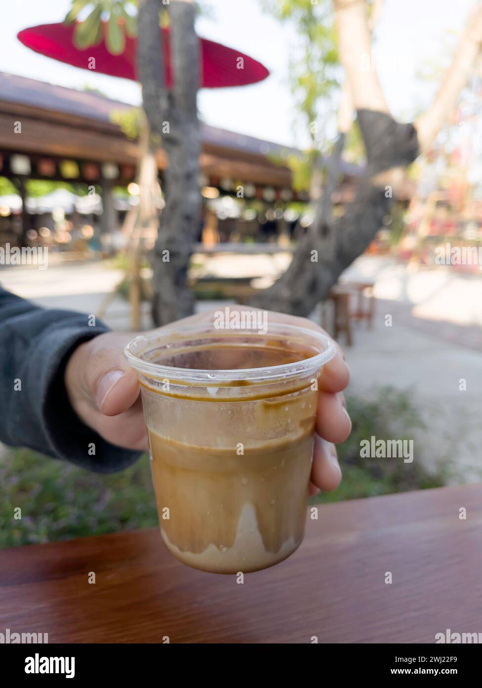 Tazza di caffè sporca o caffè espresso con latte, foto di scorta Foto Stock