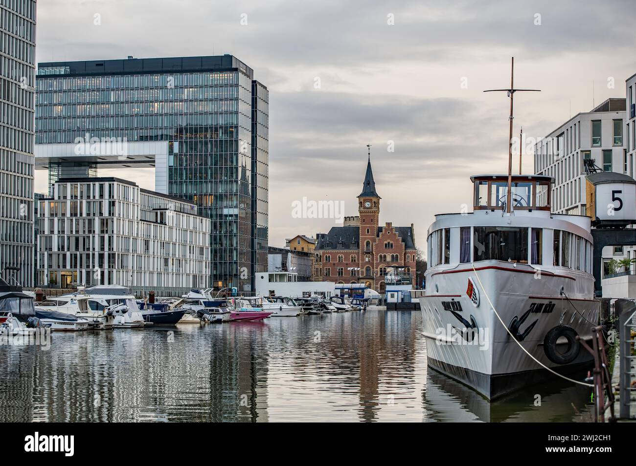 Nel porto di Rheinau Foto Stock