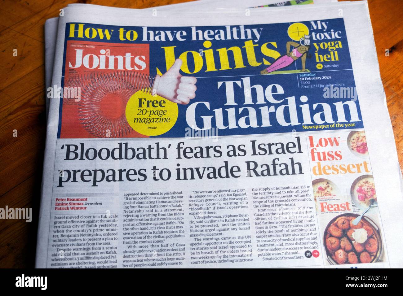 Il "bagno di sangue" teme mentre Israele si prepara a invadere Rafah, il quotidiano Guardian titola la prima pagina Gaza Israele guerra Hamas articolo 10 febbraio 2022 Londra Regno Unito Foto Stock