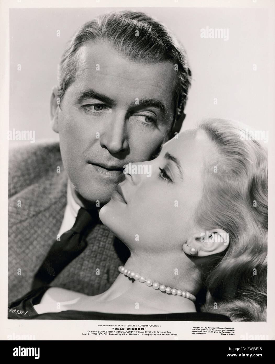 James Stewart e Grace Kelly in "Rear Window" (Paramount, 1954). Ritratto - foto pubblicitarie Foto Stock