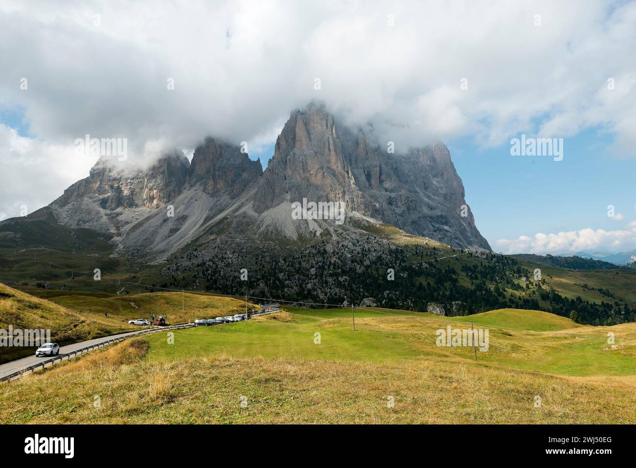 Vista su Langkofel Group Foto Stock