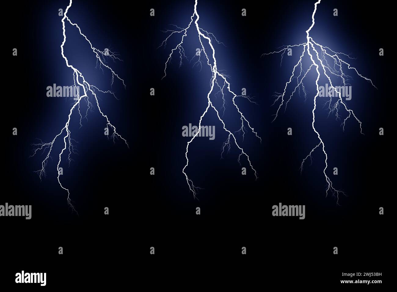 Alcune diverse di fulmini isolato su nero Foto Stock