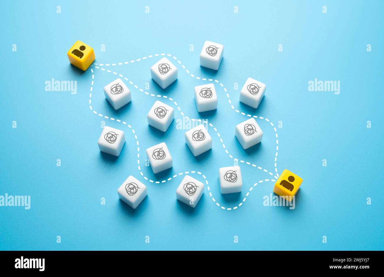 Trovare comprensione e linguaggio comune. Colmare le lacune, creare connessioni e promuovere la comprensione. Necessità di chiarezza, pazienza e impegno condiviso Foto Stock