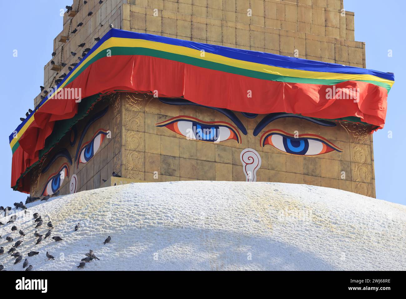 Boudhanath stupa con gli occhi di buddha a kathmandu, nepal Foto Stock