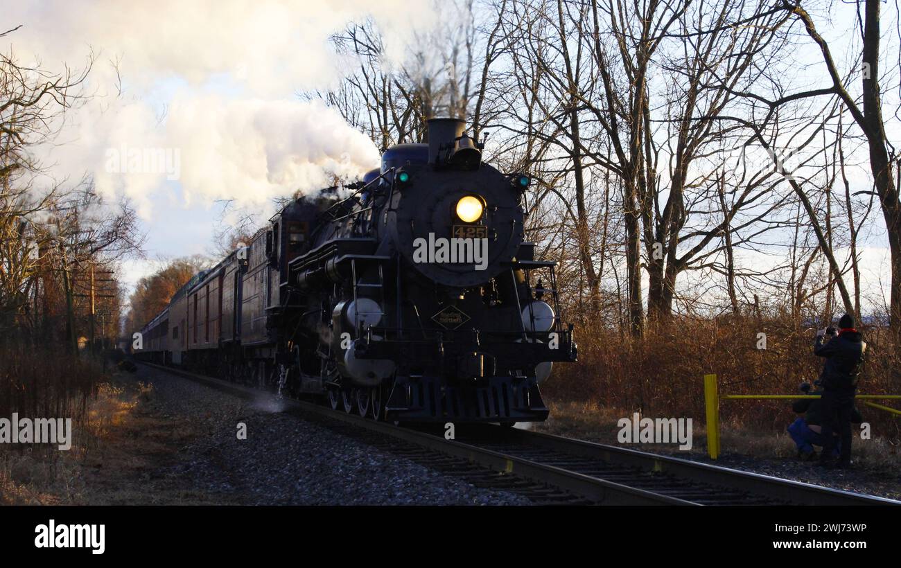 Reading & Northern 425 tempesta dopo aver attraversato Keys Road Foto Stock