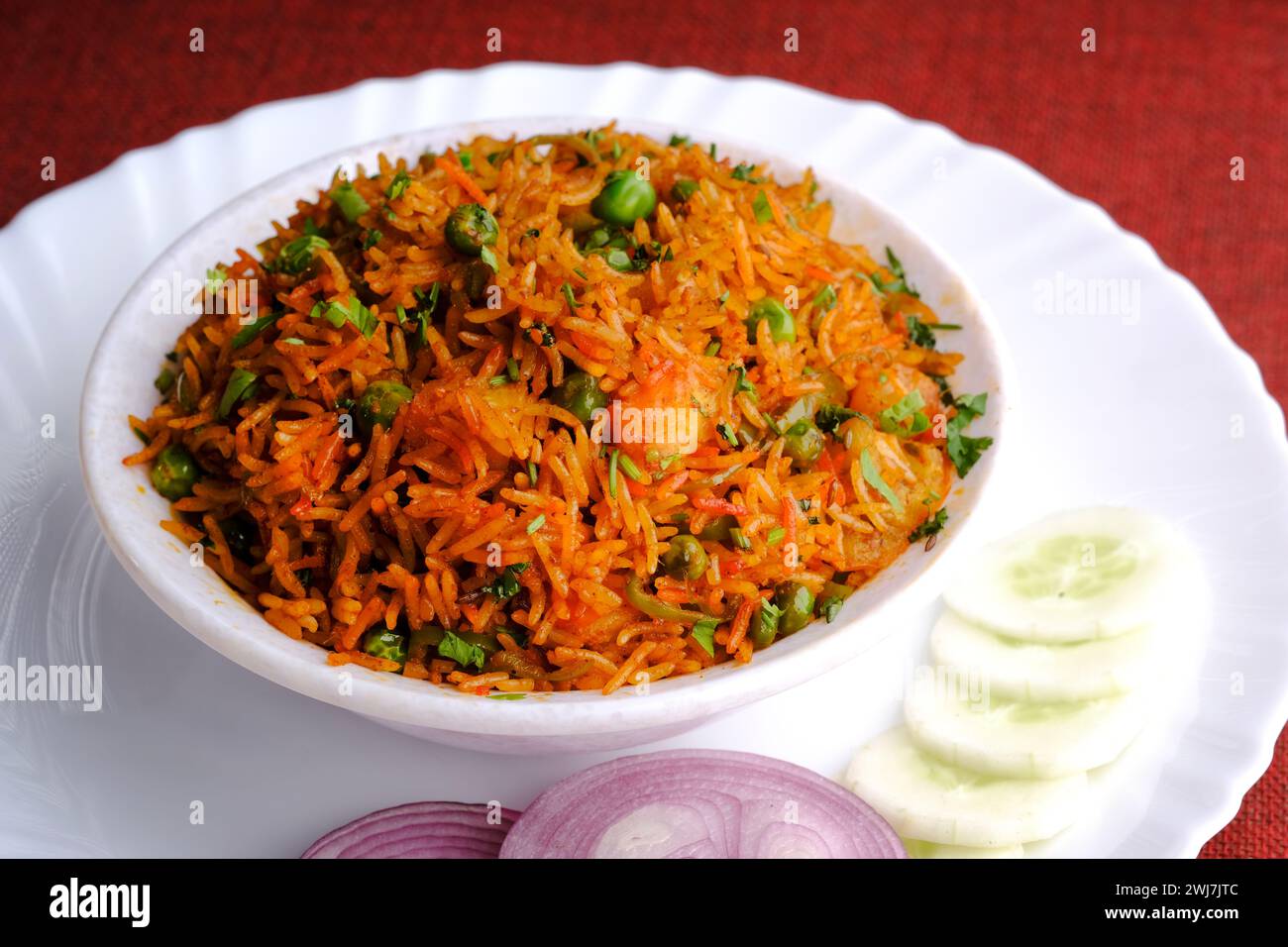 Veg biryani o veg pulav, riso fritto cibo indiano, biryani vegetali. Foto Stock