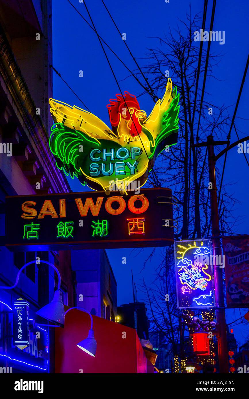 Sai Woo Chinese Restaurant, insegna al neon, Chinatown, Pender Street, Vancouver, Columbia Britannica, Canada Foto Stock
