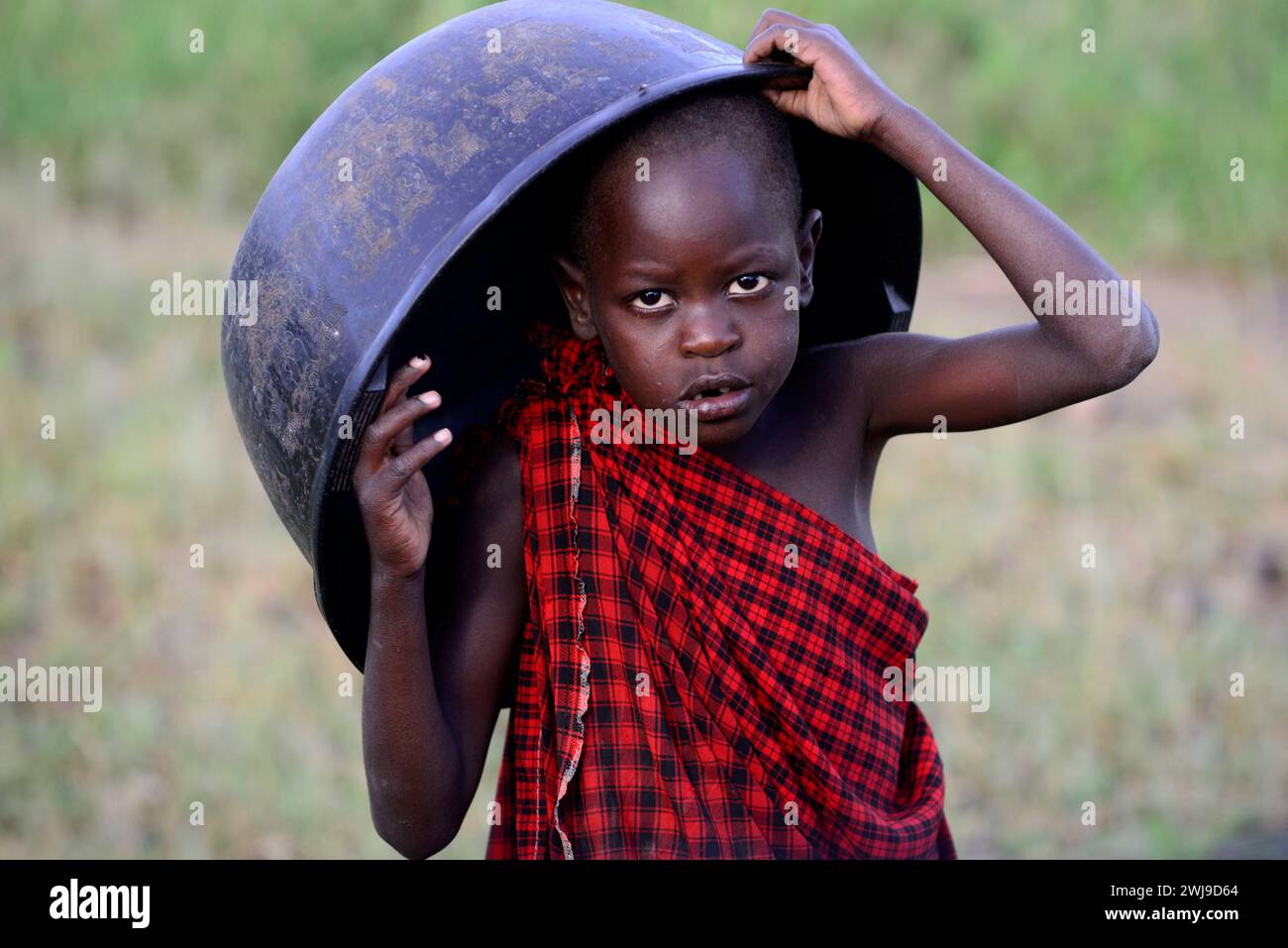 Ritratto di un ragazzo Maasai carino. Foto Stock