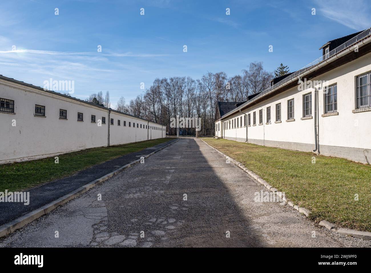 Il campo di Dachau, il primo campo di concentramento in Germania durante la seconda guerra mondiale, edifici storici celle carcerarie. Foto Stock