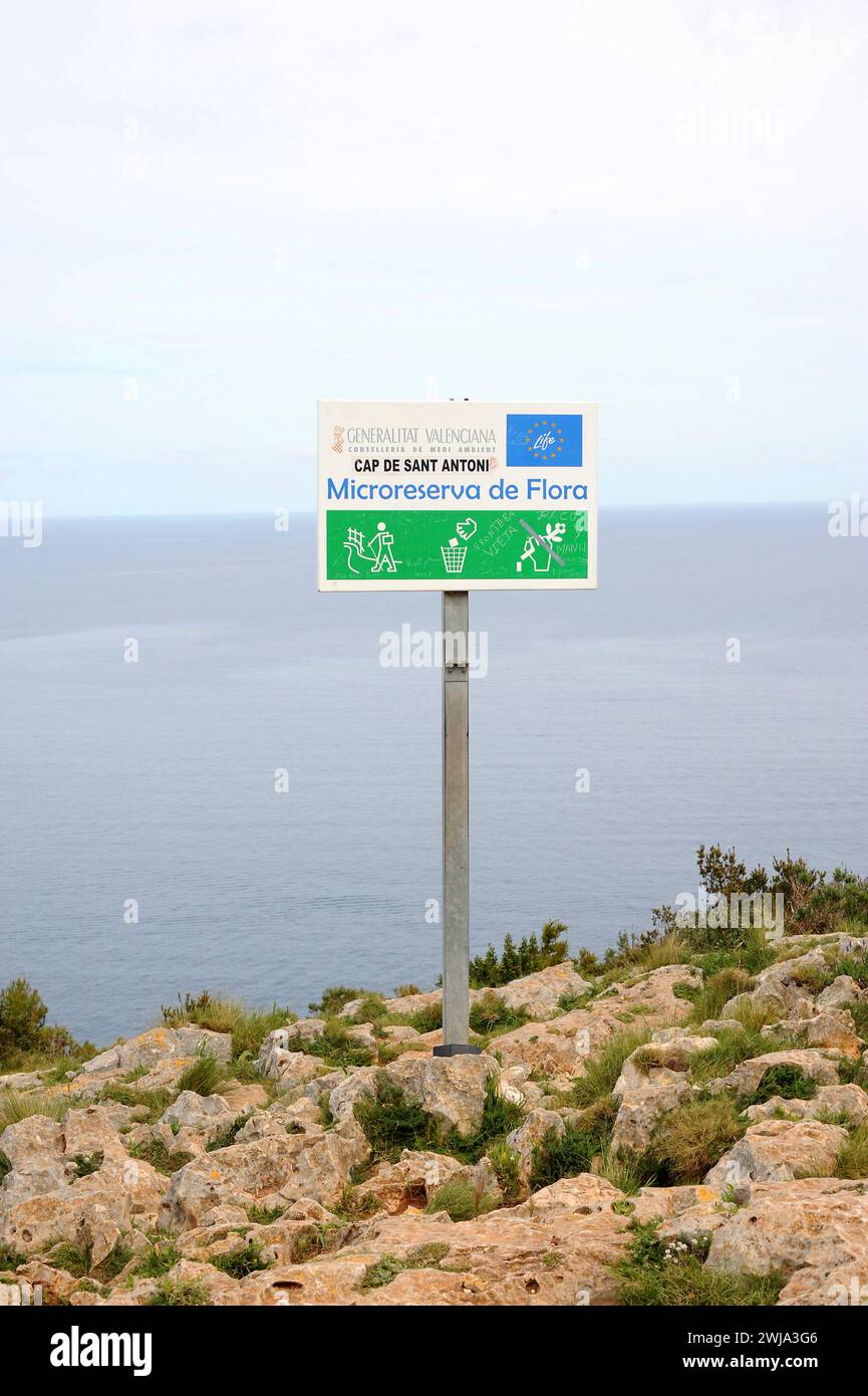 Riserva naturale di Cabo de San Antonio (microreserva de flora). Tra Javea e Denia, Alicante, Comunidad Valenciana, Spagna. Foto Stock