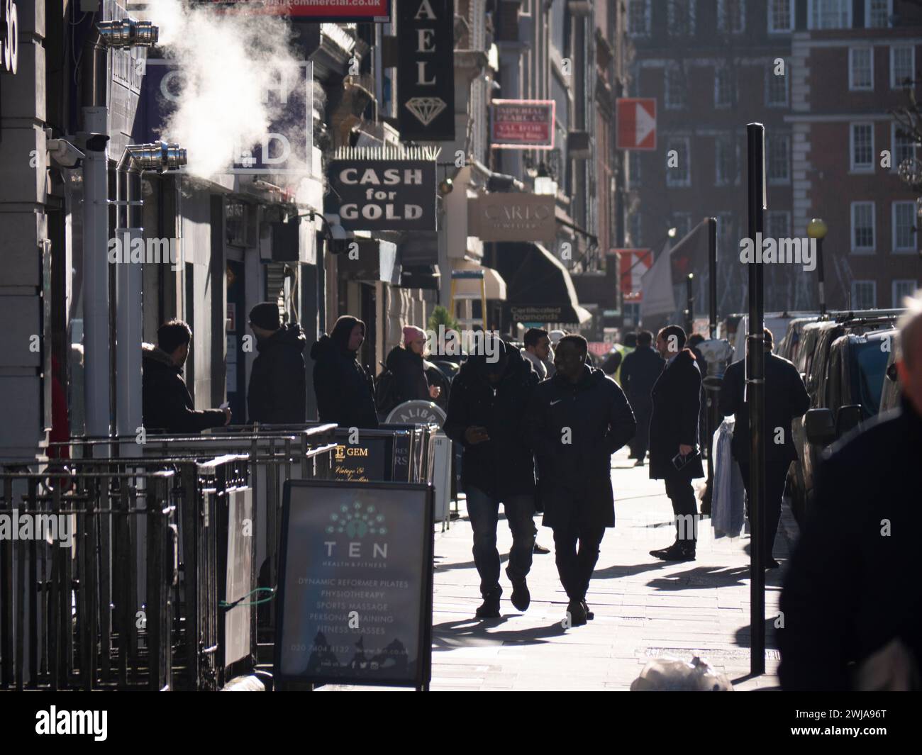 Hatton Garden, Londra, Regno Unito. Hatton Garden è il quartiere della gioielleria di Londra e il centro del commercio di diamanti nel Regno Unito Foto Stock