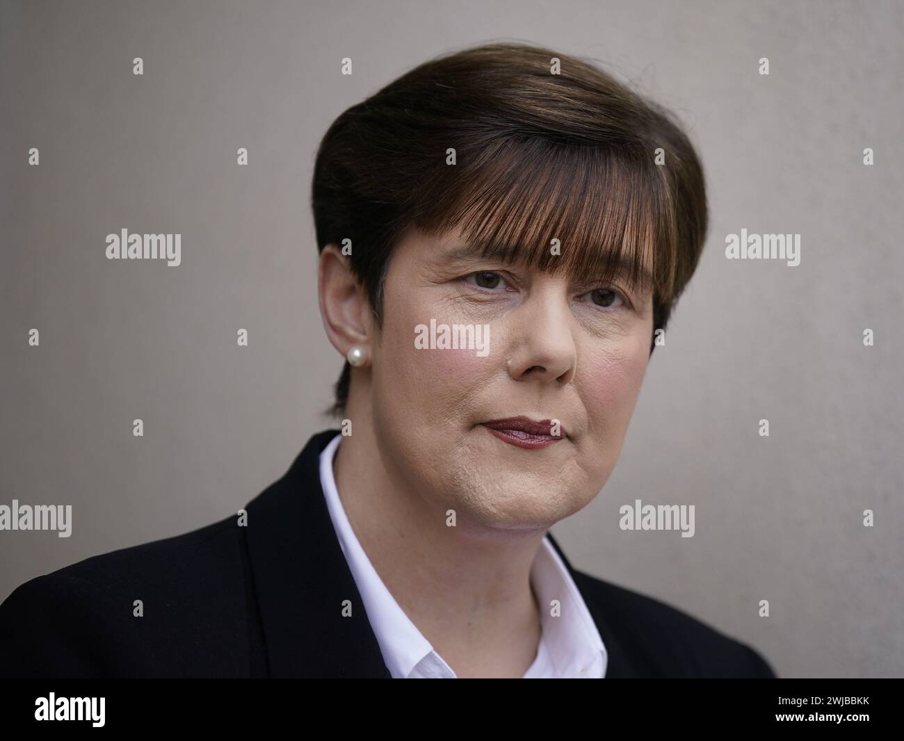 Foto del fascicolo datata 5/12/2023 del ministro dell'istruzione norma Foley, il quale ha affermato che i rappresentanti dei giganti dei social media si sono rifiutati di accettare di attuare controlli di verifica dell'età e si sono rifiutati di accettare in linea di principio di sostenere i genitori nell'astenersi dall'acquistare smartphone per bambini della scuola primaria. Data di pubblicazione: Martedì 5 dicembre 2023. Foto Stock