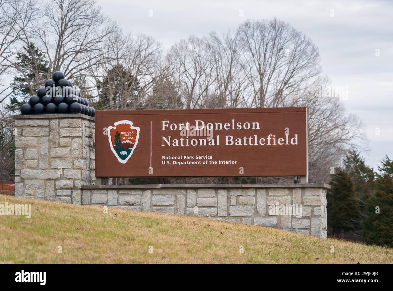 Cartello di benvenuto del National Park Service presso il Fort Donelson National Battlefield Foto Stock