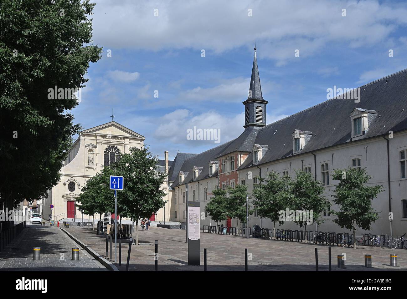 Reims (Francia nord-orientale): Sciences po (abbreviazione di Sciences politiques, Institute of Political Studies in Place Museaux, District of Foto Stock