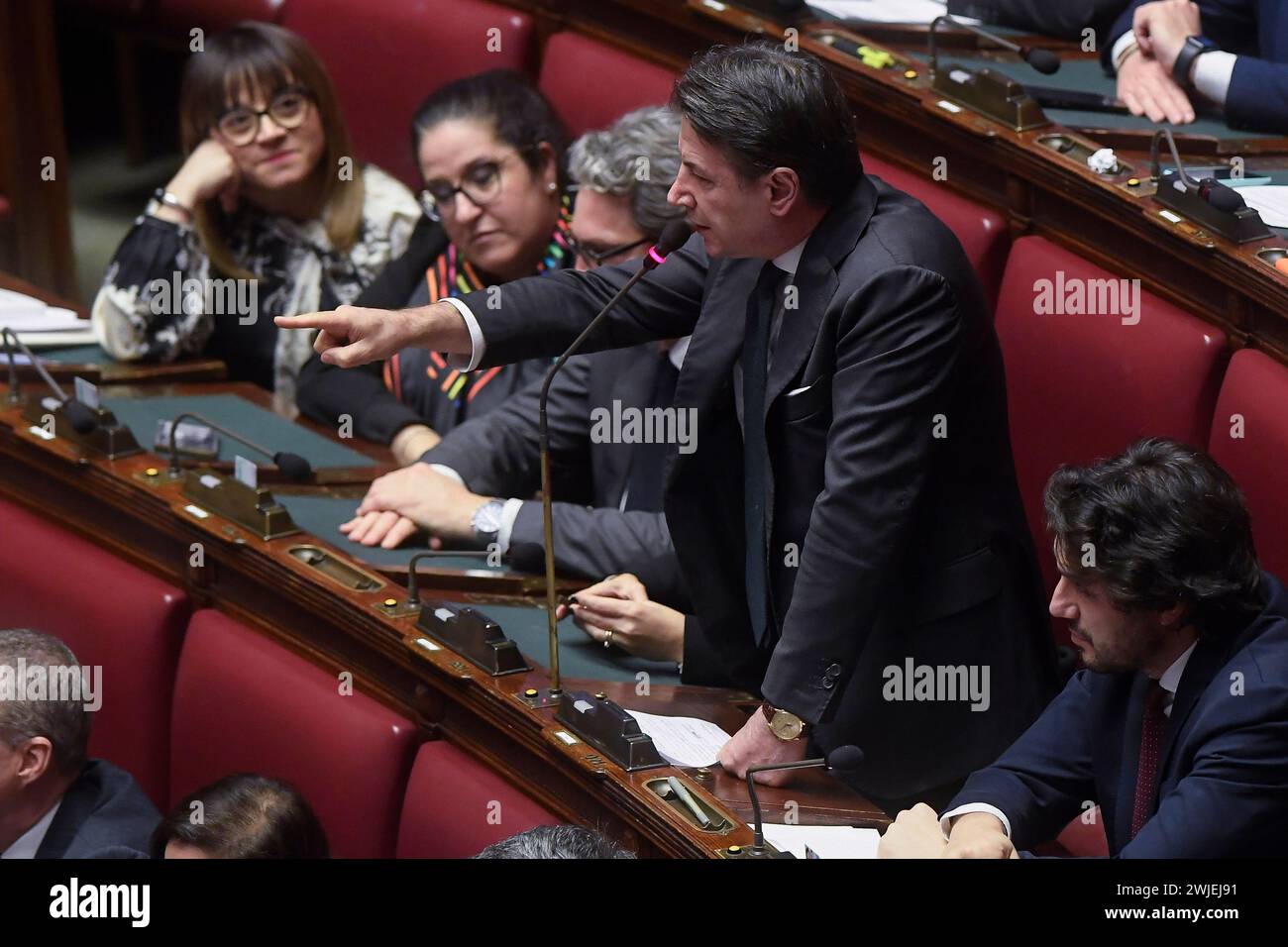 Italia, Roma, 24 gennaio 2024 : Giuseppe Conte, presidente del movimento "5 stelle", alla camera dei deputati sul tempo delle interrogazioni foto © Stefa Foto Stock