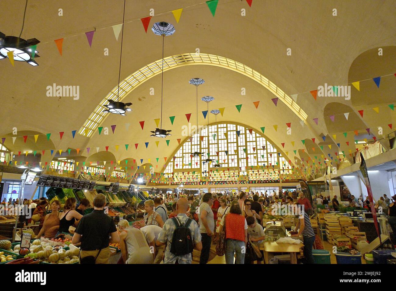 Reims (Francia nord-orientale): Il mercato Boulingrin nel centro della città Foto Stock