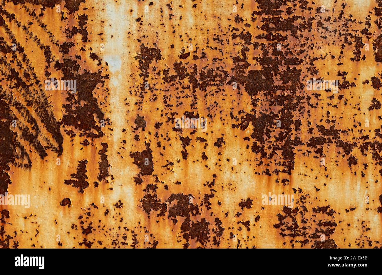 Fondo di ruggine metallica. Consistenza della lamiera arrugginita. Foto Stock