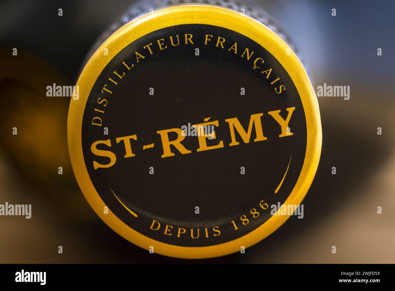 Etichetta ST-Remy sul tappo del flacone Foto Stock