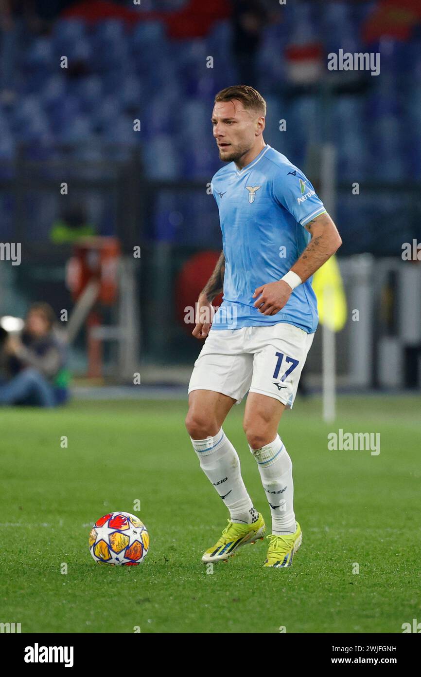 Ciro immobile della Lazio controlla la palla durante il turno di UEFA Champions League del 16° turno di andata tra SS Lazio e FC Bayern allo Stadio Olimpico il 14 febbraio 2024 a Roma. Foto Stock