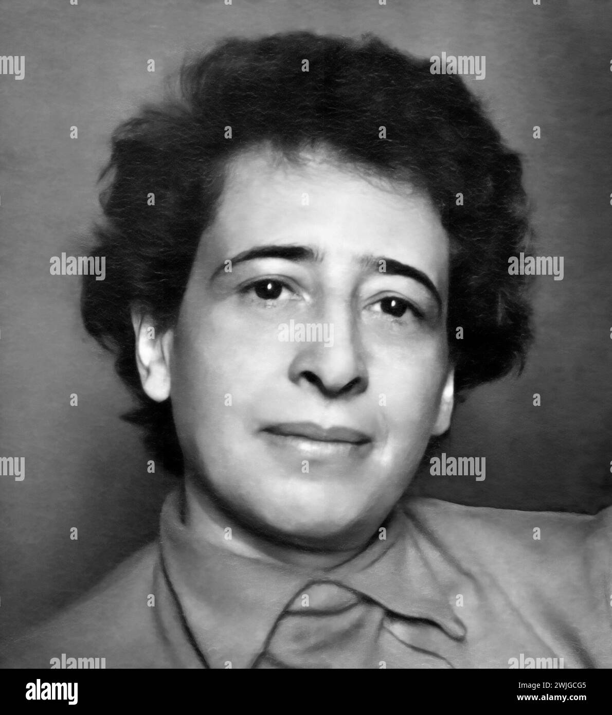 Hannah Arendt. Ritratto della teorica politica americana di origine tedesca, Hannah Arendt (nata Johanna Arendt, 1906-1975), nel 1950 Foto Stock