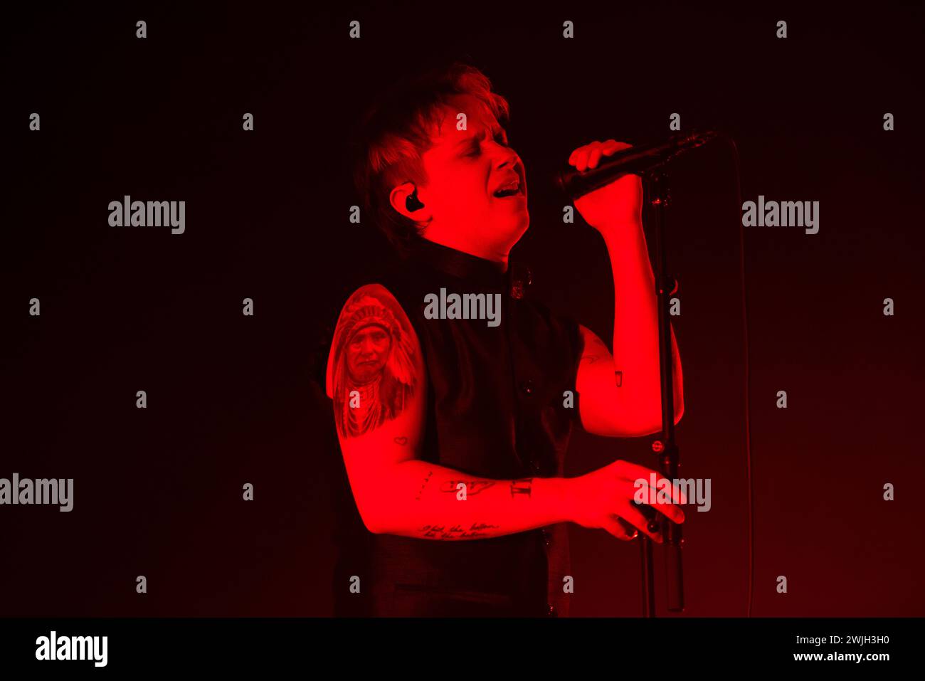 La rock band britannica Nothing but Thieves si esibisce dal vivo al Columbiahalle di Berlino per il loro Welcome to the DCC World Tour Foto Stock