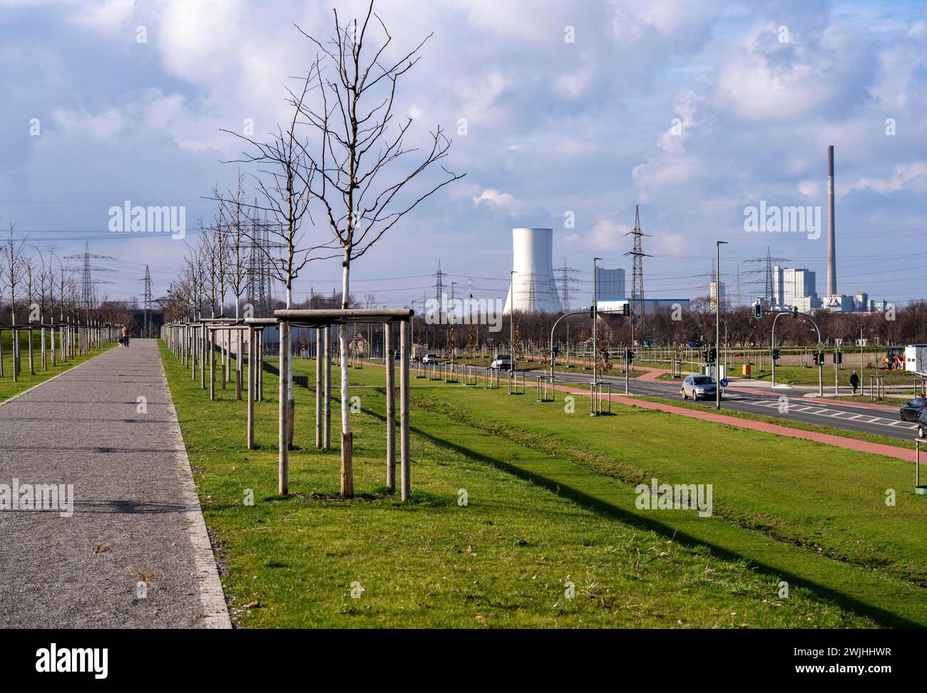 Nuovo Parco Friedrich a Duisburg-Marxloh, sul sito dell'ex miniera Friedrich-Thyssen del 2/5. 10 ettari di parco e 8 ettari di spa commerciale Foto Stock