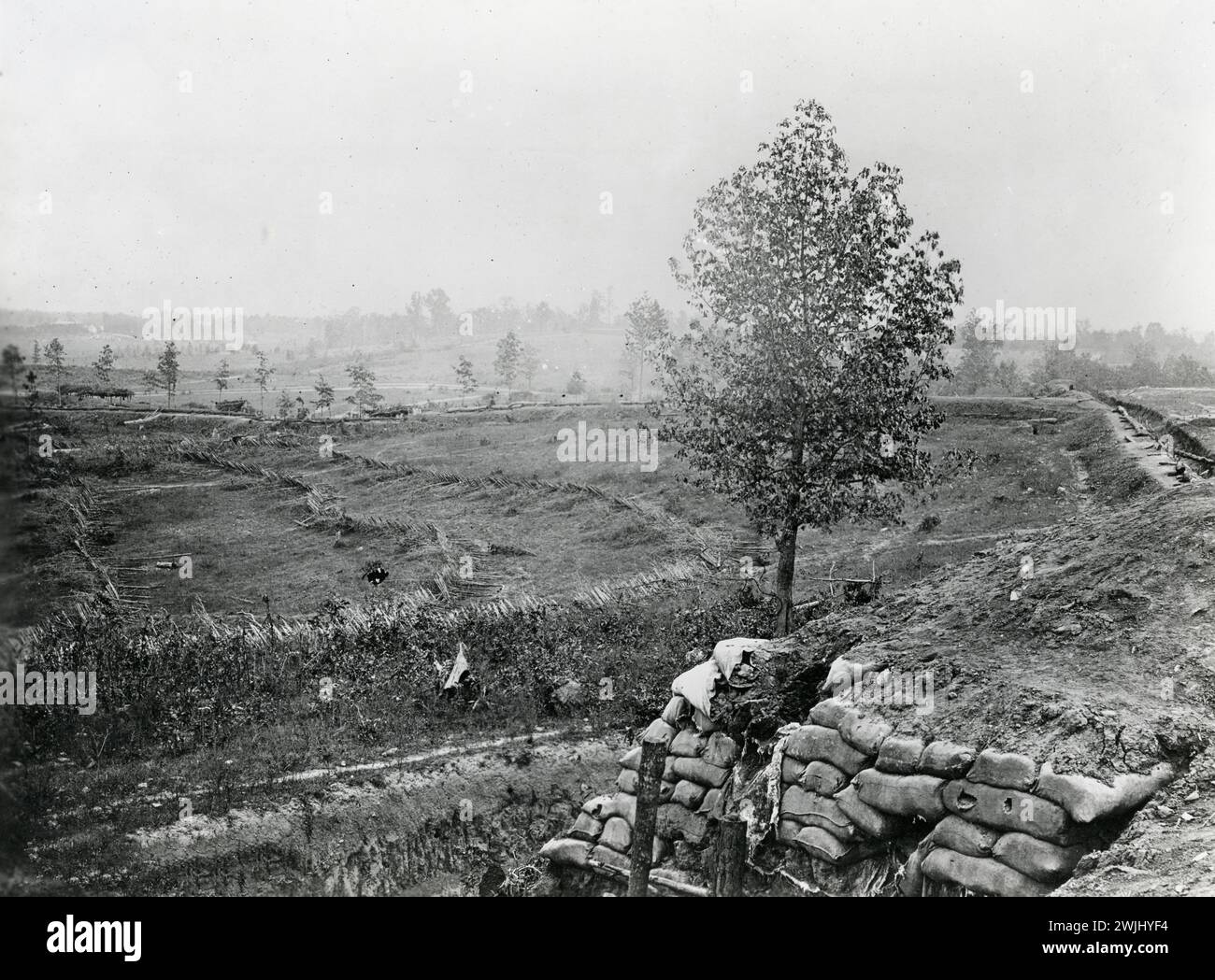 Fotografia delle linee confederate vicino alla ferrovia Chattanooga durante la guerra di secessione americana Foto Stock