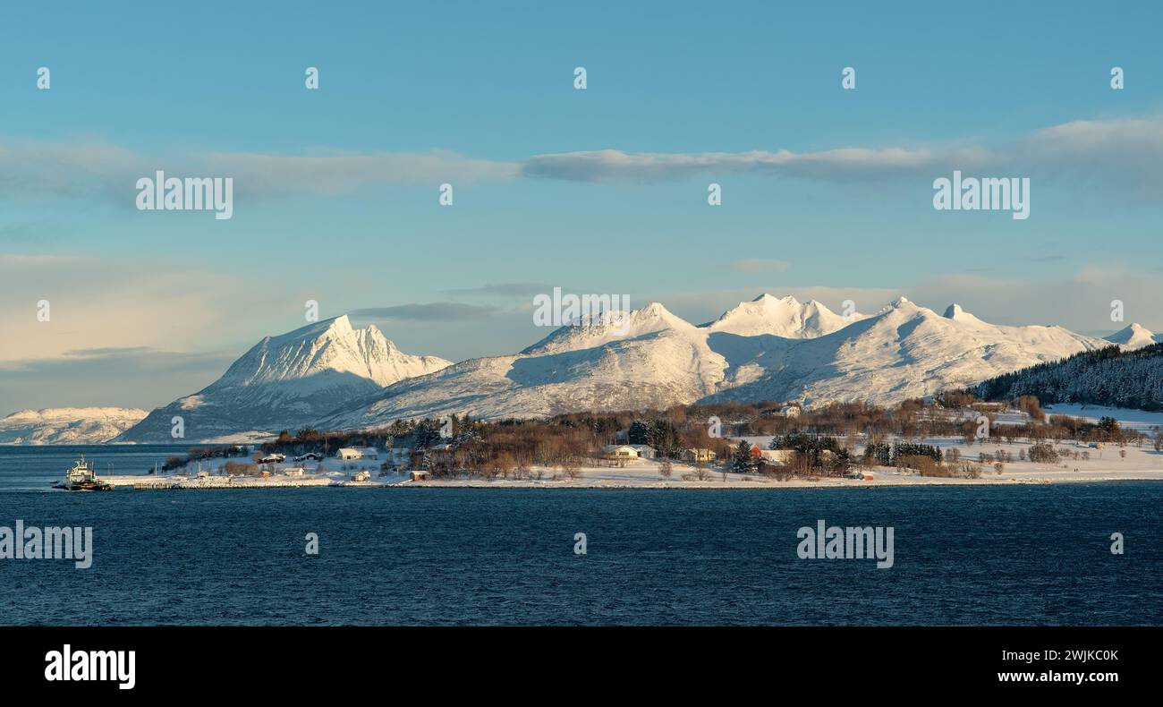 Montagne vicino a Nesna, Norvegia Foto Stock